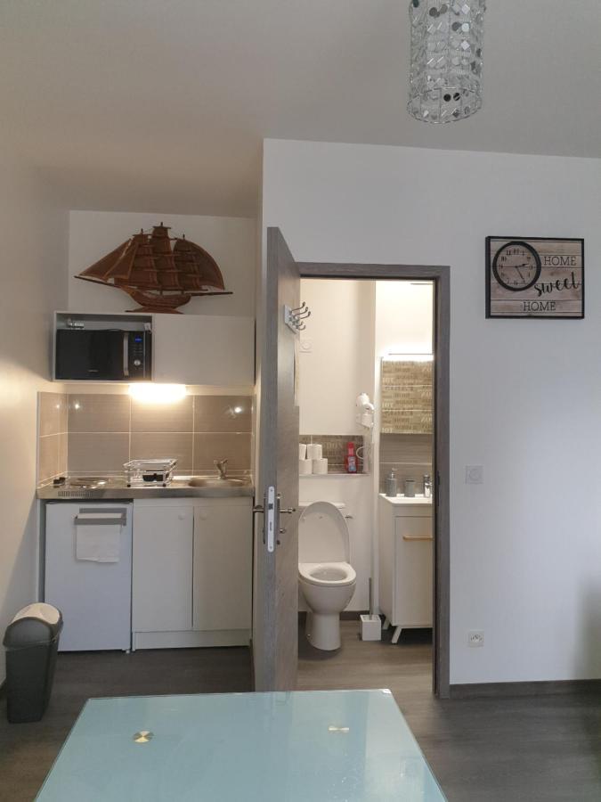 studio meublé au RDC , proche lac Aix-les-Bains Esterno foto