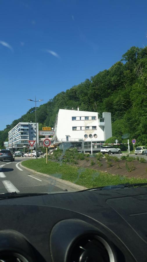studio meublé au RDC , proche lac Aix-les-Bains Esterno foto