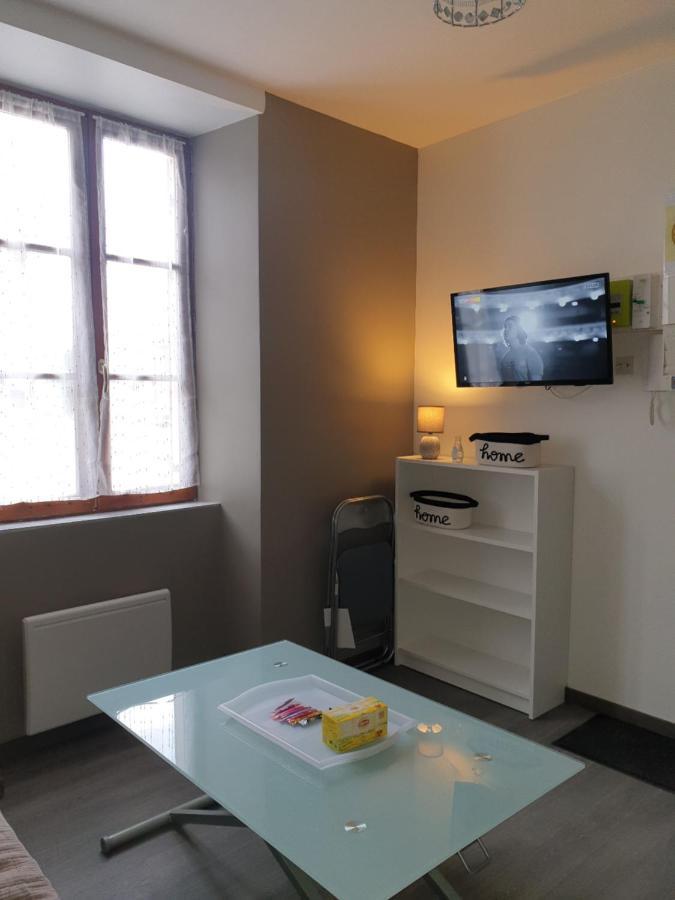 studio meublé au RDC , proche lac Aix-les-Bains Esterno foto